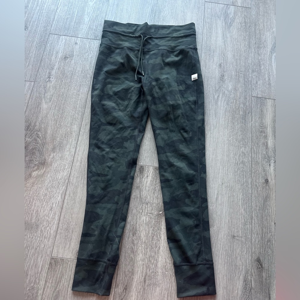 Vuori Black Camouflage Joggers